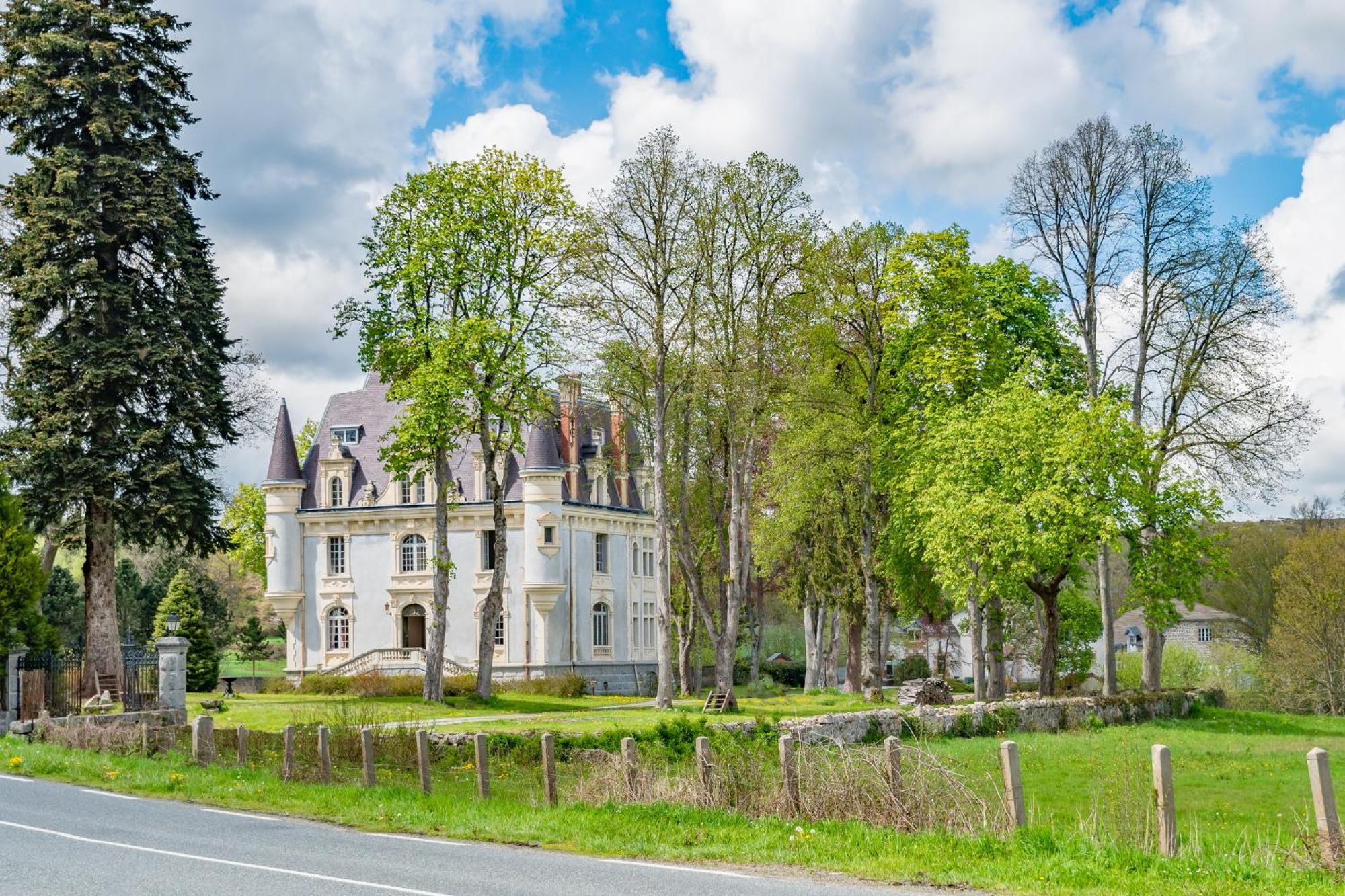Chateau De Chazelpaud Saint-Bard Εξωτερικό φωτογραφία